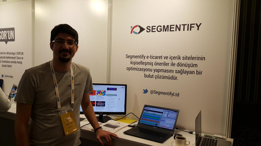 Webrazzi_Segmentify_Booth